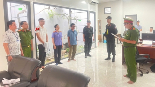 Khởi tố, bắt tạm giam các đối tượng "làm luật" ở Văn phòng Đăng ký đất đai huyện Lộc Ninh