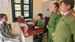 Huy động chó nghiệp vụ truy bắt phạm nhân trốn trại