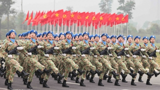 "Steel roses" shine during military parade rehearsal for 50th anniversary of southern liberation