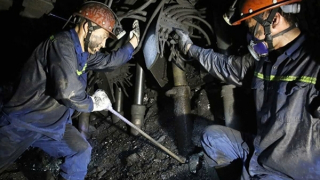 TKV tăng tối đa sản lượng khai thác, đảm bảo đủ than cho sản xuất điện mùa khô