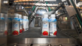 Tập đoàn TH có 2 Công ty thành viên được cấp chứng nhận trung hòa Carbon quốc tế