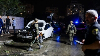 Hamas bắn hàng loạt rocket vào các thành phố của Israel