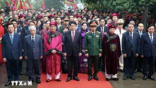 Chủ tịch nước Lương Cường dâng hương Giỗ Tổ Hùng Vương