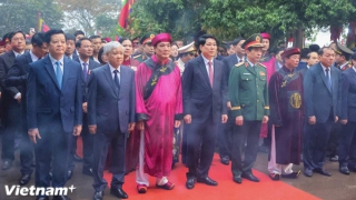 Chủ tịch nước Lương Cường dâng hương Giỗ Tổ Hùng Vương