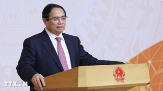 Thủ tướng: Chúng ta phải vươn lên mạnh mẽ, không được phép yếu đi