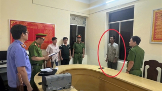 Mới ra tù lại bị bắt về tội lừa đảo và sử dụng tài liệu giả