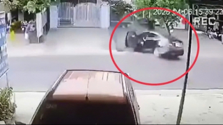 Điều tra vụ ô tô con "giở chứng" khiến một người tử vong