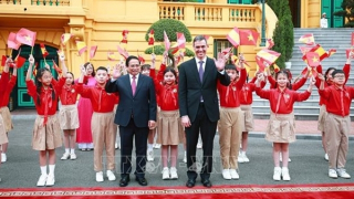 Thủ tướng Phạm Minh Chính chủ trì Lễ đón Thủ tướng Tây Ban Nha thăm chính thức Việt Nam