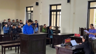 Đánh chết người vì bênh em rể