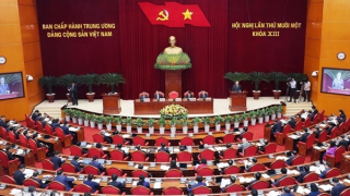 Hội nghị 11 Ban Chấp hành Trung ương Đảng khóa XIII cho ý kiến về 15 nội dung