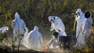 Gian nan đi tìm mộ tập thể ở Mexico