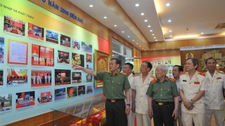 Cục Ngoại tuyến gặp gỡ cán bộ chi viện chiến trường miền Nam