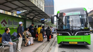 Xe buýt Hà Nội: Hợp lý hoá luồng tuyến, nâng cao chất lượng phục vụ người dân mỗi ngày