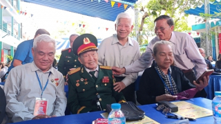 50 năm tự hào sáng mãi ngọn lửa thanh niên các Cơ quan Trung ương Cục miền Nam