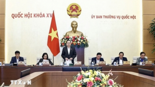 Ủy ban Thường vụ Quốc hội cho ý kiến về sửa đổi Hiến pháp tại Phiên họp thứ 44