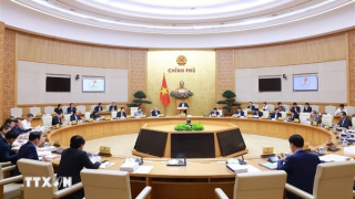 Khẩn trương hoàn thiện hồ sơ các dự án Luật, Nghị quyết theo đúng quy định