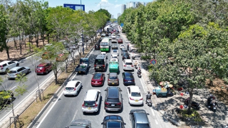 Nghỉ lễ 30/4: Ám ảnh kẹt xe trên các tuyến cao tốc