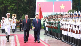 Official welcome ceremony held for top Chinese leader in Hanoi