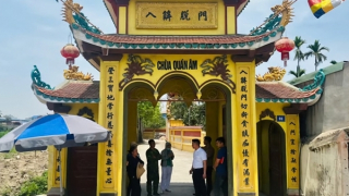 Một trẻ sơ sinh bị bỏ rơi tử vong trước cổng chùa