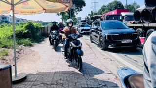 Xử lý nghiêm các trường hợp leo lề đường, vượt đèn đỏ