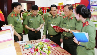 Công an Nghệ An phát động đợt sinh hoạt chính trị đặc biệt