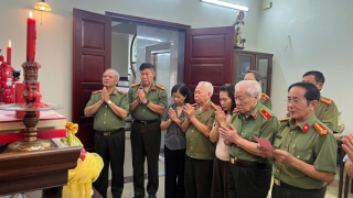 Tri ân các đồng chí cố lãnh đạo Bộ và cán bộ lão thành lực lượng Công an chi viện chiến trường miền Nam