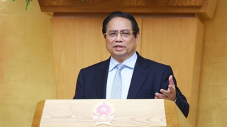 Thủ tướng: Thần tốc xây dựng pháp luật đáp ứng yêu cầu tình hình diễn biến nhanh