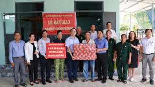 Nghĩa cử nhân văn từ những căn nhà trên quê hương Tây Hòa