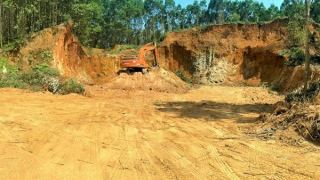 Xử lý nghiêm tình trạng khai thác đất trái phép tại vùng giáp ranh