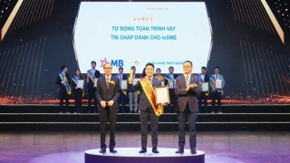 BIZ MBBank giành 3 giải Sao Khuê nhờ công nghệ AI và dữ liệu lớn