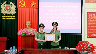 Nam Định khen thưởng nữ Đại uý An ninh tham gia lực lượng GGHB LHQ