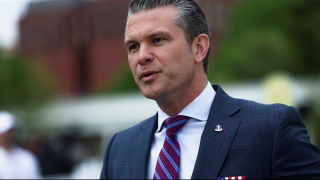 Ông Trump lên tiếng vụ Bộ trưởng Quốc phòng bị cáo buộc làm lộ thông tin quân sự