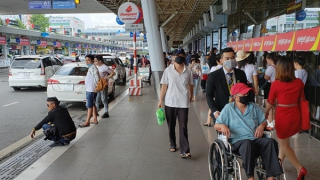 Liên tục gây chậm chuyến, Vietjet tự thực hiện dịch vụ phục vụ mặt đất tại sân bay Tân Sơn Nhất