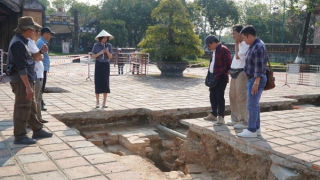 Phát hiện nhiều dấu tích và hiện vật khi khai quật di tích Đại Cung Môn