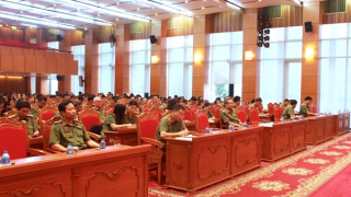 Phát động đợt sinh hoạt chính trị đặc biệt trong Đảng bộ Cục Công tác chính trị