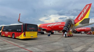 VietJet khẳng định: Sẽ đền bù thiện chí cho khách hàng chậm, huỷ chuyến