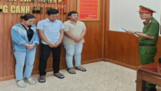 Khởi tố 3 người tham gia mua bán hơn 4 tấn thịt lợn bẩn