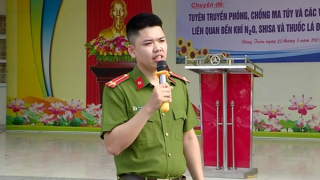 Những nén nhang thắp bằng thi ca...