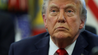 Ông Trump: "Vladimir, hãy dừng lại!"