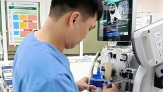 Cứu sống cụ bà tự tử bằng 38 viên thuốc huyết áp