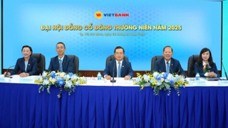 Vietbank đặt mục tiêu lợi nhuận tăng 55%, tăng vốn điều lệ lên 10.919,7 tỷ đồng trong năm 2025