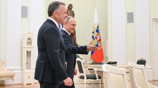 Gặp đặc phái viên Mỹ, Tổng thống Putin cân nhắc đàm phán trực tiếp với Ukraine