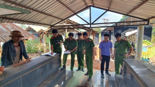 Khai quật hài cốt bào thai để điều tra vụ án hiếp dâm