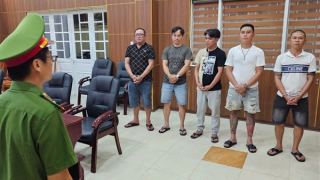 Bắt giữ 5 đối tượng trong đường dây đánh bạc hơn 100 tỷ đồng