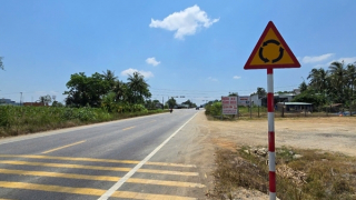 Nhiều bất cập giao thông trên Quốc lộ 19