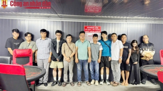 Triệt xoá sòng bài Poker tại Khu dân cư giảng viên Đại học Cần Thơ
