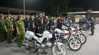 Công an Cao Bằng tuần tra, xử lý các thanh, thiếu niên đua xe, gây rối