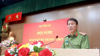 Tập trung cao độ bảo vệ tuyệt đối an ninh, an toàn Lễ kỷ niệm 50 năm Ngày Giải phóng miền Nam, thống nhất đất nước