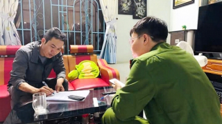 Cặp vợ chồng “ém” hàng loạt trăn, rắn hổ mang chúa để bán kiếm lời