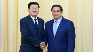 Thủ tướng Phạm Minh Chính tiếp Tổng Bí thư, Chủ tịch nước Lào